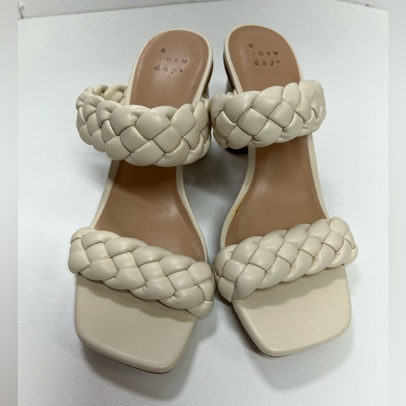 A New Day Women's Basil Mule Heels in Cream NEW Size 6 Braided Heeled Sandals - Picture 3 of 9